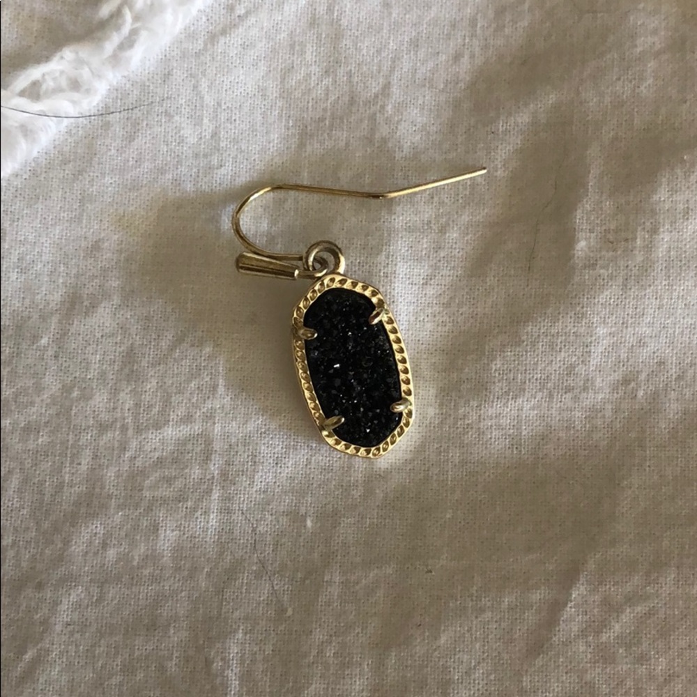 Single Kendra Scott Lee earring